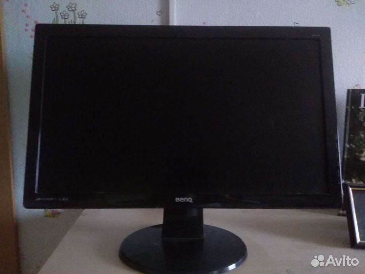 Монитор Benq 22