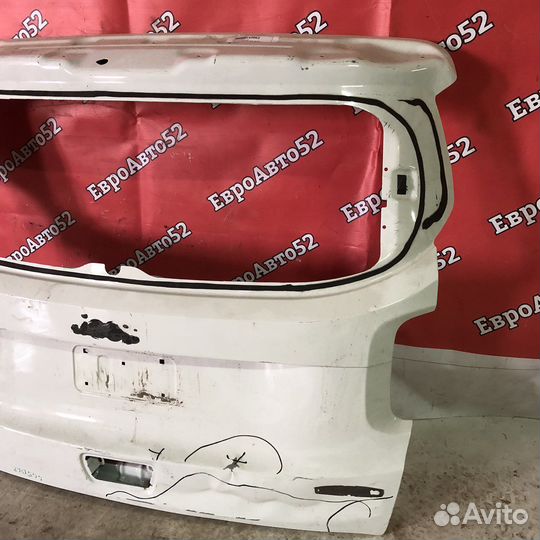 Крышка багажника Jeep Renegade