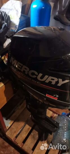 Лодочный мотор 9.9 4 х тактный Меркурий
