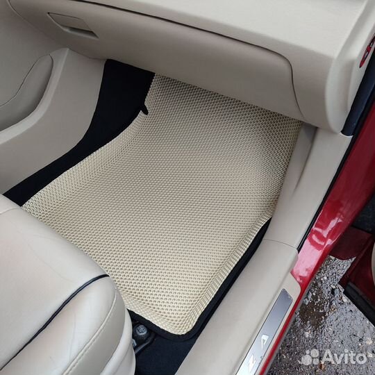 EVA коврики на Toyota Venza с бортами