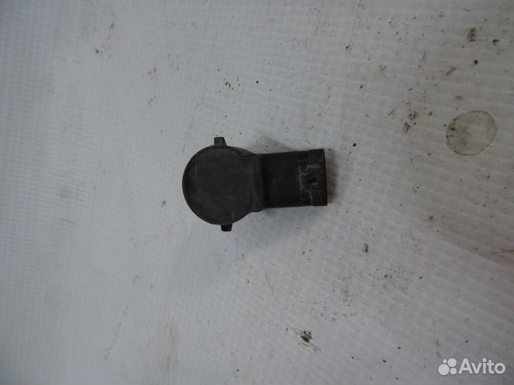 Датчик парковки передний Changan CS75 2018