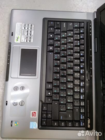 Ноутбук asus F5RL