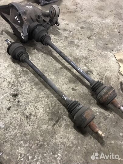 Мерседес w212 полуось