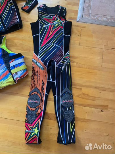Гидро костюм