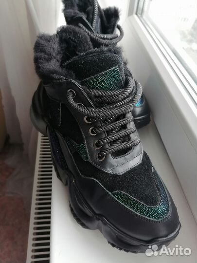 Ботинки женские зимние 39 размера натуральная кожа