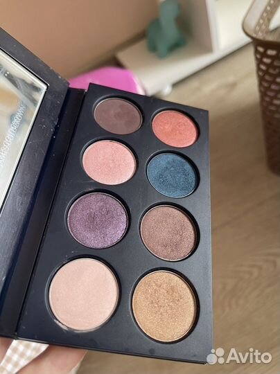 Палетка теней Estée Lauder x James Goldcrown