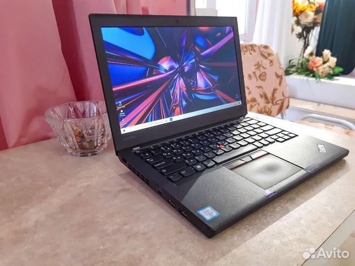 Ноутбук Lenovo ThinkPad x270 i5-6300