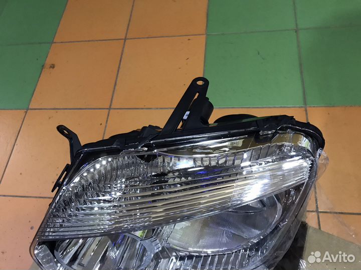 Фара передняя renault duster LH/RH хром