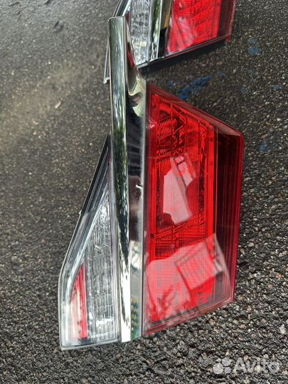 Toyota Camry V55 фонарь