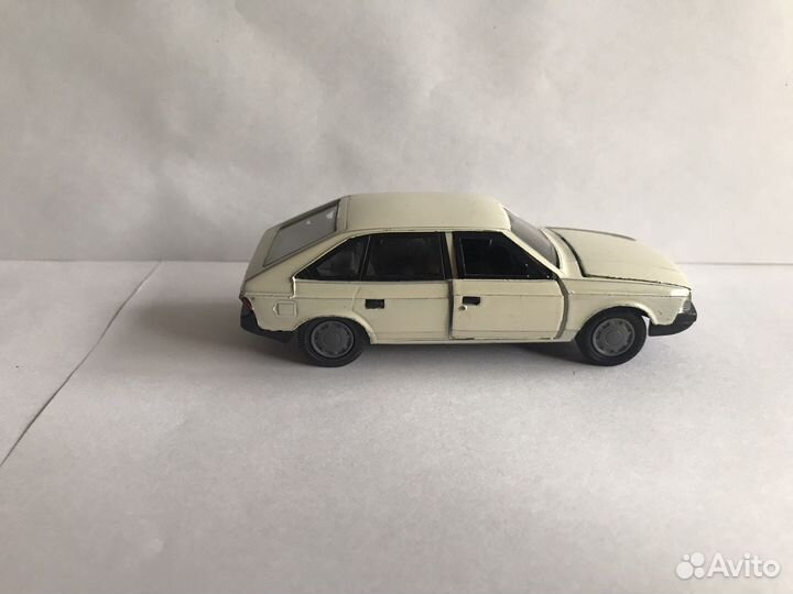 Модель Москвич 2141