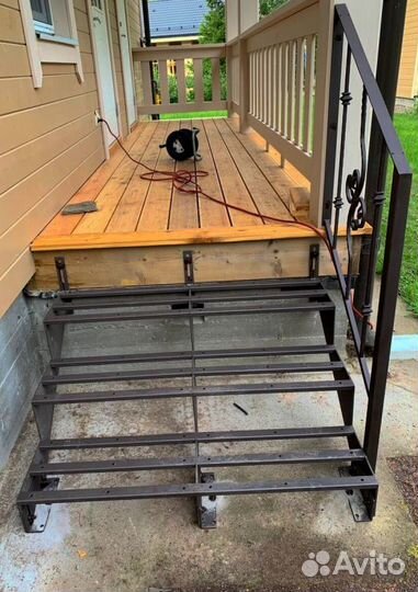 Лестница на монокосоуре