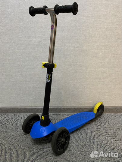 Самокат детский трехколесный Oxelo B1