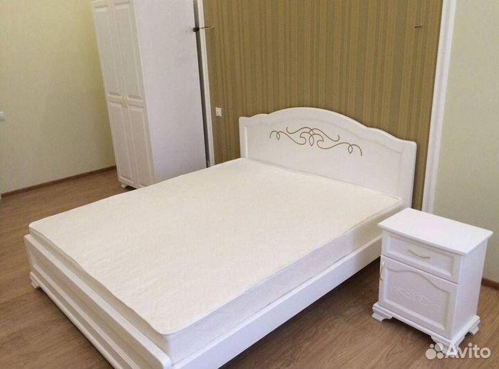 Кровать деревянная из сосны 160х225