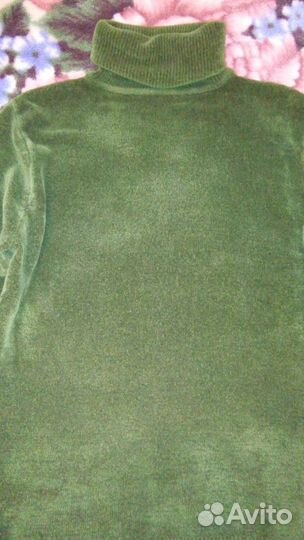 Свитер женский велюровый