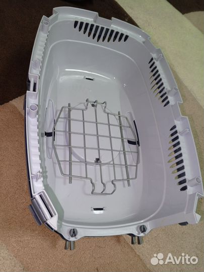 Переноска для животных пластиковая