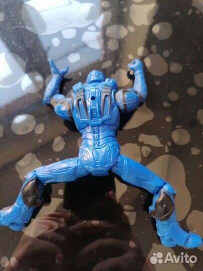 Игрушка железного человека