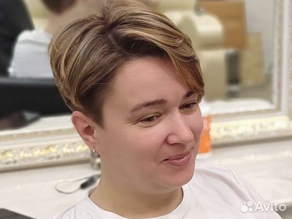 Стрижки, окрашивание в салоне