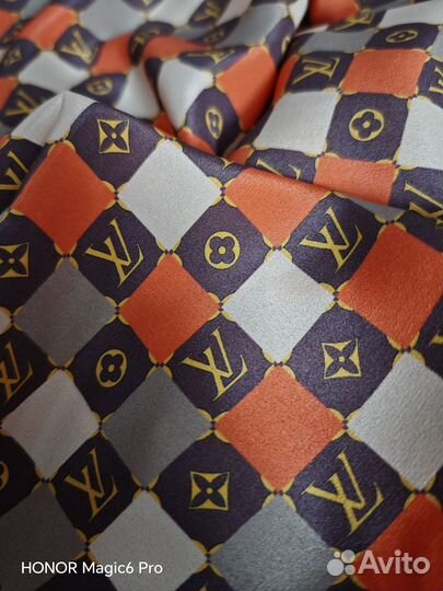 Ткань шелк натуральный LV