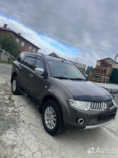 Mitsubishi Pajero Sport 2.5 AT, 2012, 133 000 км