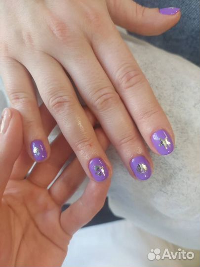 Маникюр, педикюр, наращивание ногтей