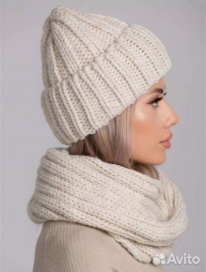 Новый Комплект(шапка и снуд)женщины