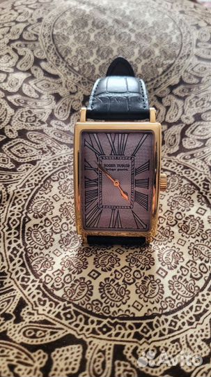 Часы roger dubuis Золотые