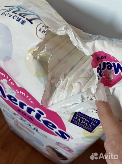 Подгузники памперсы Merries размер L / 4, 54 шт