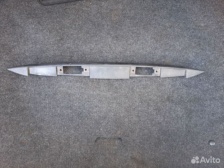 Накладка на крышку багажника chevrolet lanos