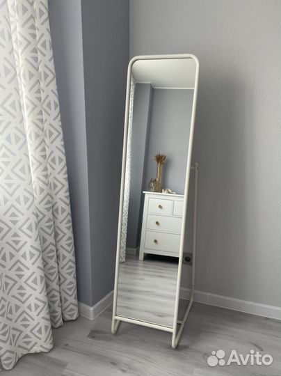 Зеркало напольное IKEA