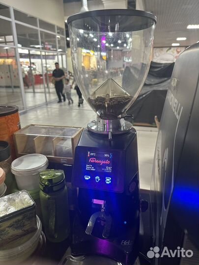 Кофемашна Nuova Simonelli Aurelia 2