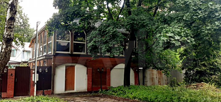 Дом 235 м² на участке 2 сот.