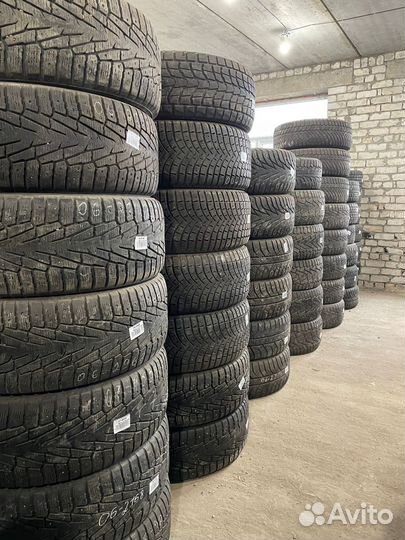 Nokian Tyres Hakkapeliitta C Cargo 215/60 R17C