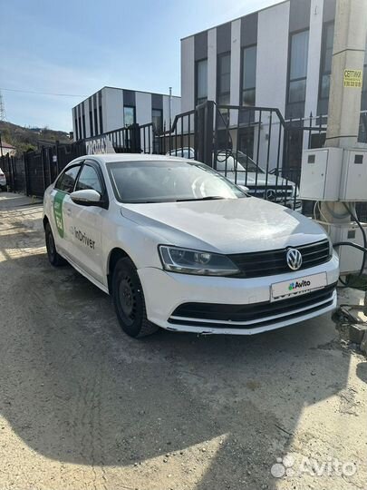 Volkswagen Jetta 1.6 AT, 2015, 285 000 км
