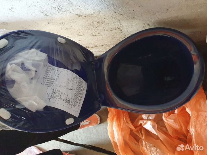 Унитаз новый