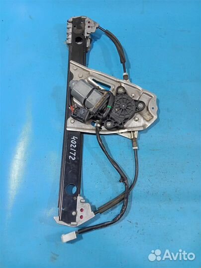 Стеклоподъемник электр. задний правый Mercedes W2