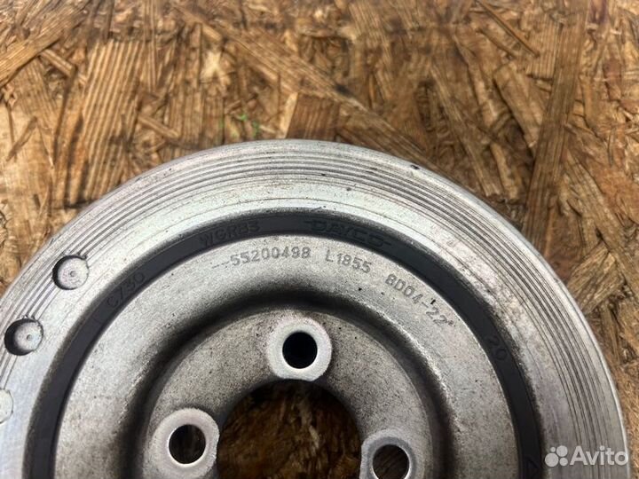 Шкив коленвала Opel Astra H 1.3 cdti Z13DTH 2008