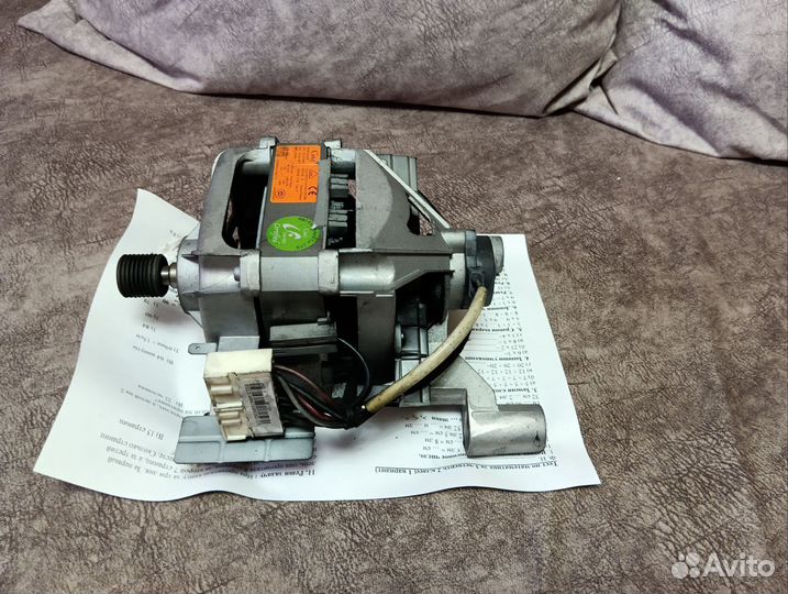 Двигатель от стиральной машины Samsung