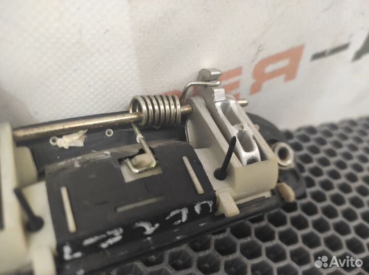 Ручка двери перед лев Hyundai Getz