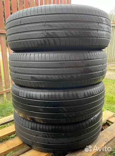 Michelin Primacy 4 215/65 R17