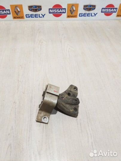 Опора двигателя двс Кронштейн Renault logan