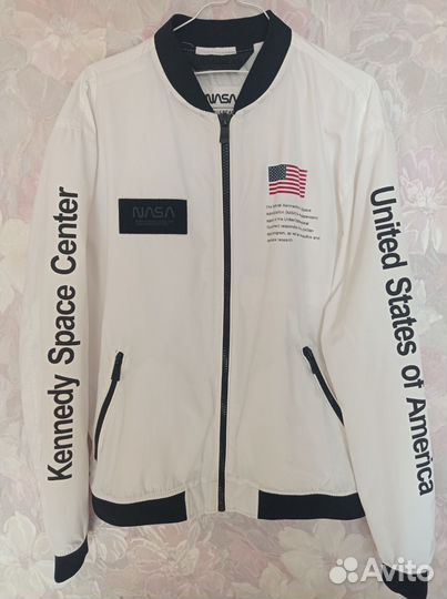 Бомбер Pull&Bear nasa