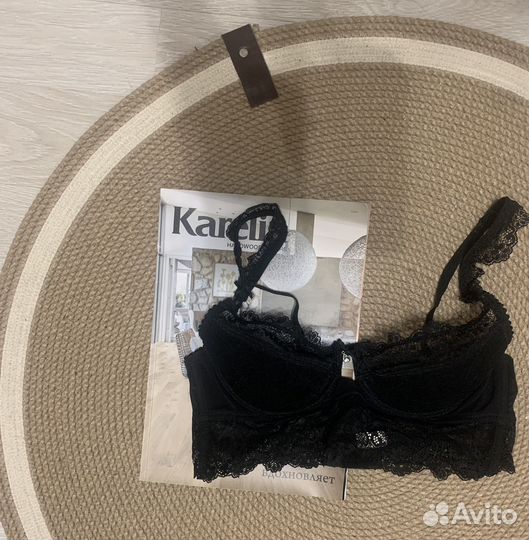 Бюстгальтер кружевной черный