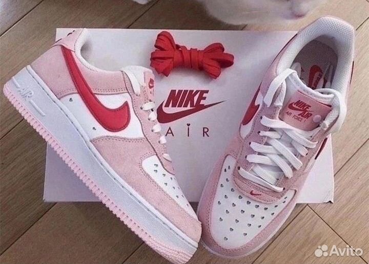 Кроссовки женские Nike Air Force 1