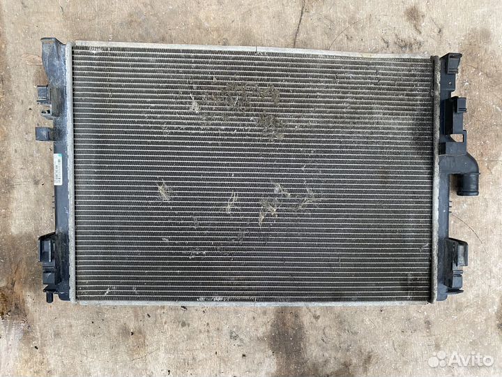 Радиатор охлаждения Nissan Almera G15 Largus
