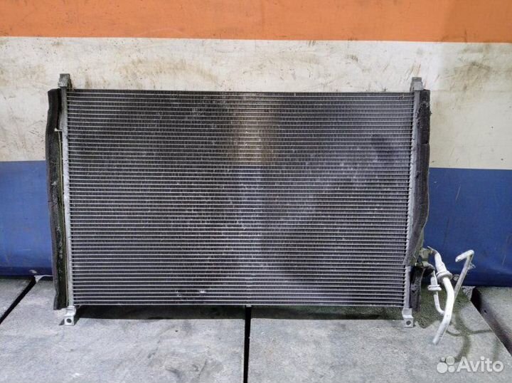 Радиатор кондиционера Nissan Fuga Py50 2004-2007