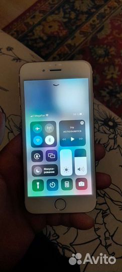 iPhone 6S, 16 ГБ