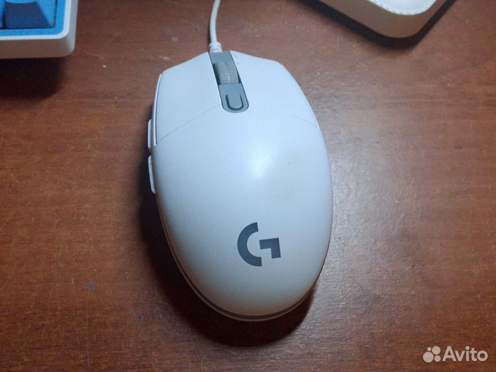 Мышь Logitech g102