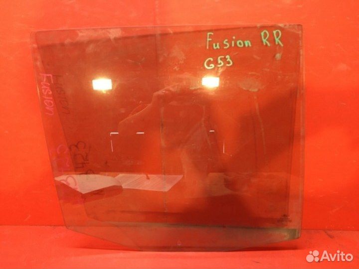 Стекло двери заднее правое Ford Fusion 1 fxjb 2005