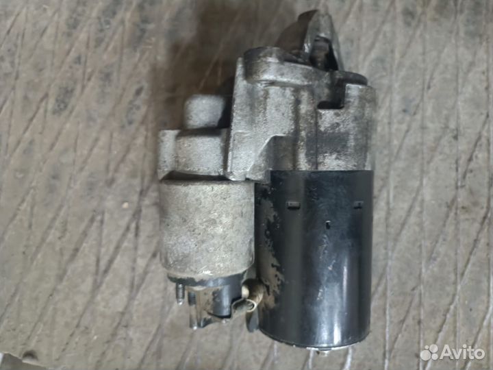 Стартер на/для Renault Duster 2.0