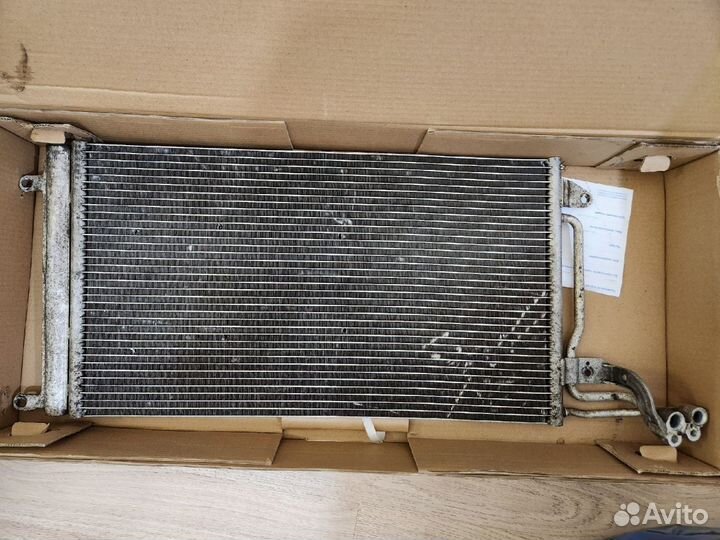 Радиатор кондиционера Volkswagen Polo Sedan